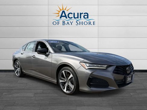 Certified 2025 Acura TLX w/Technology Package image 2