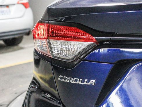 Certified 2024 Toyota Corolla LE FWD image 12