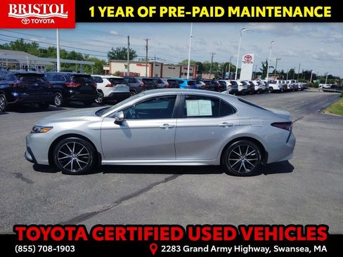 Certified 2024 Toyota Camry SE w/ Cold Weather Package FWD image 4