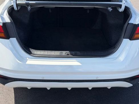 Certified 2024 Nissan Altima 2.5 SV FWD image 4