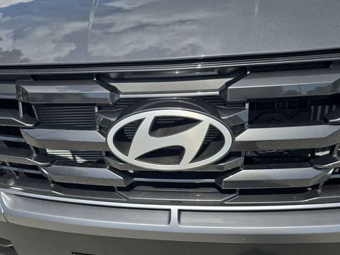 New 2026 Hyundai Tucson Blue SE FWD image 12