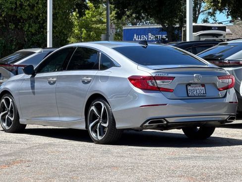 Used 2022 Honda Accord Sport image 5