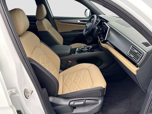 Used 2024 Volkswagen Atlas Cross Sport SE w/ Panoramic Sunroof Package AWD/4WD image 18