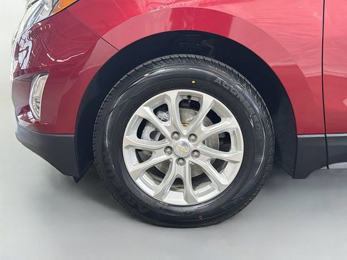 Used 2021 Chevrolet Equinox LT FWD image 31