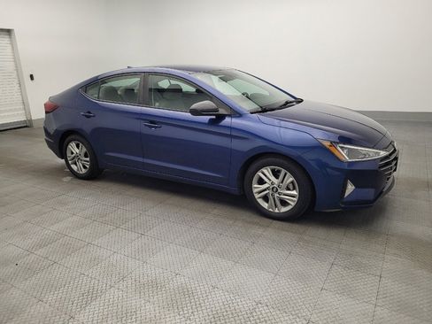 Used 2020 Hyundai Elantra SEL image 11