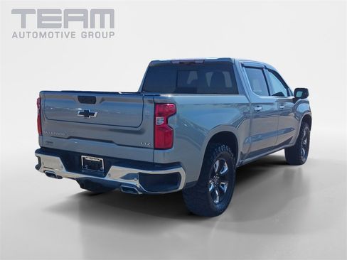 Used 2024 Chevrolet Silverado 1500 LTZ w/ Technology Package image 7
