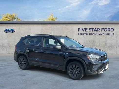 Used 2024 Volkswagen Taos S FWD image 2