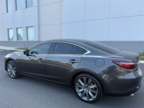 Used 2021 MAZDA MAZDA6 Touring FWD image 9
