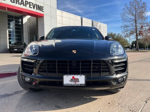 Used 2017 Porsche Macan S image 4