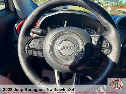 Used 2022 Jeep Renegade Trailhawk w/ Trailer Tow Group AWD/4WD image 17