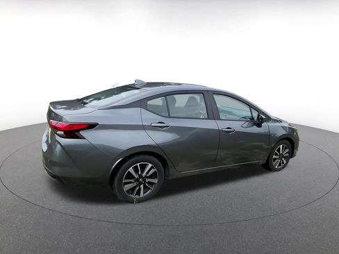 Used 2025 Nissan Versa SV FWD image 14