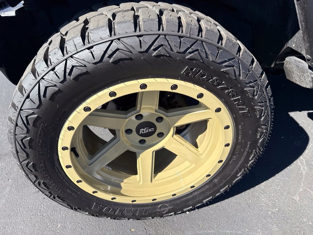 Used 2012 Jeep Wrangler Sport AWD/4WD image 14
