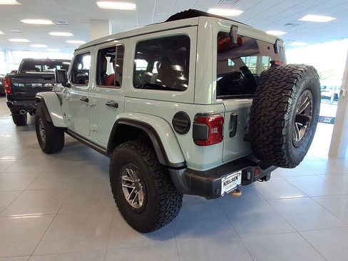 Used 2024 Jeep Wrangler Unlimited Rubicon 392 AWD/4WD image 6