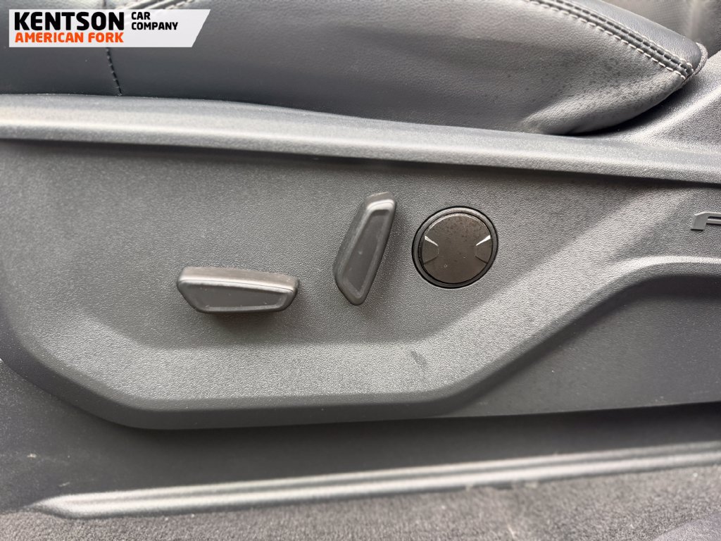 Used 2025 Ford Expedition Max Platinum AWD/4WD image 29