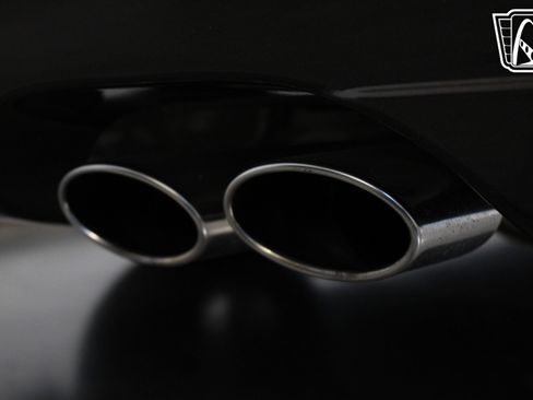 Used 2008 Cadillac DTS Performance w/ Platinum Edition image 39