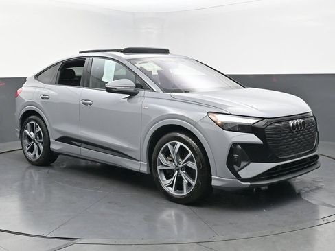 Used 2025 Audi Q4 e-tron Premium Plus w/ Premium Plus image 3