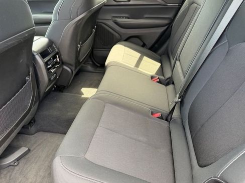 Certified 2023 Jeep Grand Cherokee Laredo w/ Luxury Tech Group I AWD/4WD image 11