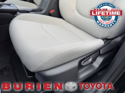 New 2026 Toyota Corolla Cross L image 12