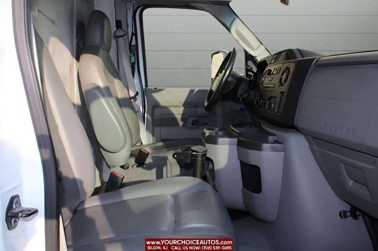 Used 2011 Ford E-450 and Econoline 450 Super Duty RWD image 11
