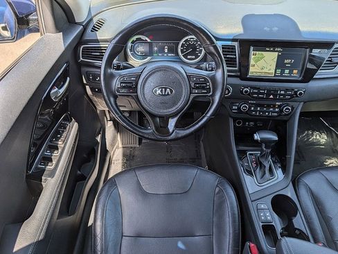 Used 2017 Kia Niro Touring w/ Advanced Technology Package FWD image 23