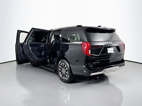 Used 2025 Ford Expedition Platinum AWD/4WD image 28