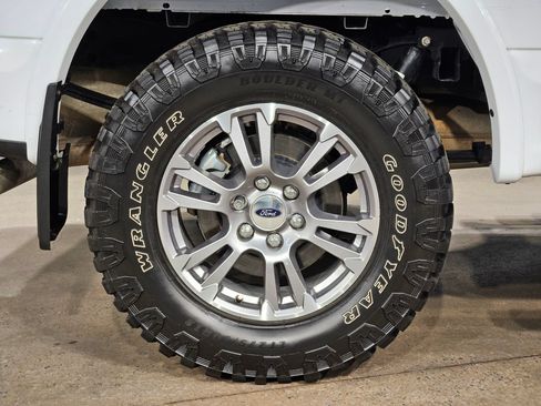 Used 2020 Ford F150 Lariat AWD/4WD image 17