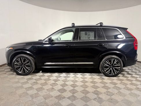 Used 2024 Volvo XC90 T8 Plus AWD/4WD image 3