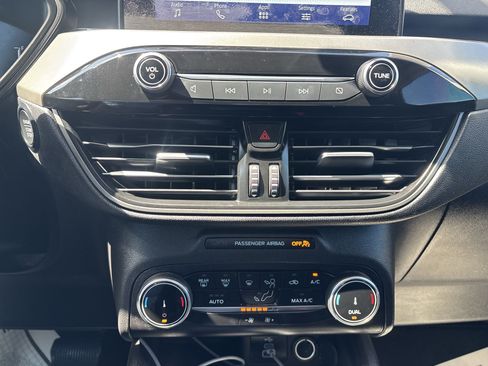 Certified 2024 Ford Escape Active FWD image 36