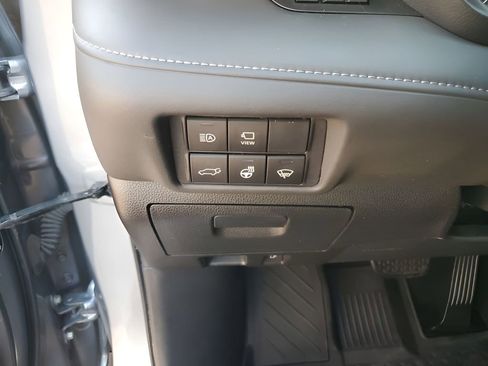 Used 2020 Toyota Highlander Platinum image 33