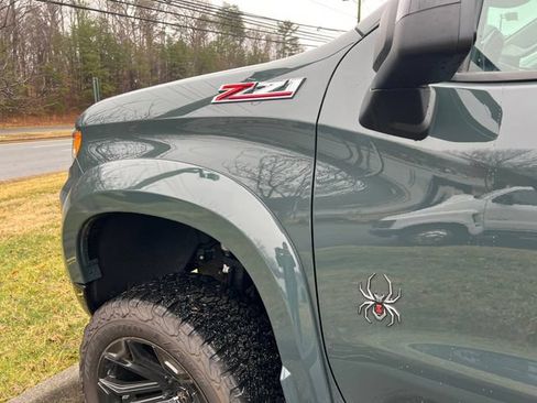 New 2025 Chevrolet Silverado 1500 LT Trail Boss w/ Convenience Package II AWD/4WD image 23