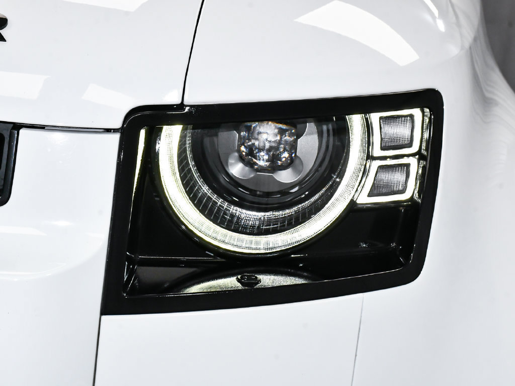 Used 2023 Land Rover Defender 90 X-Dynamic SE AWD/4WD image 75
