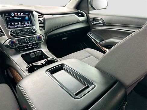 Used 2020 Chevrolet Tahoe LS image 21