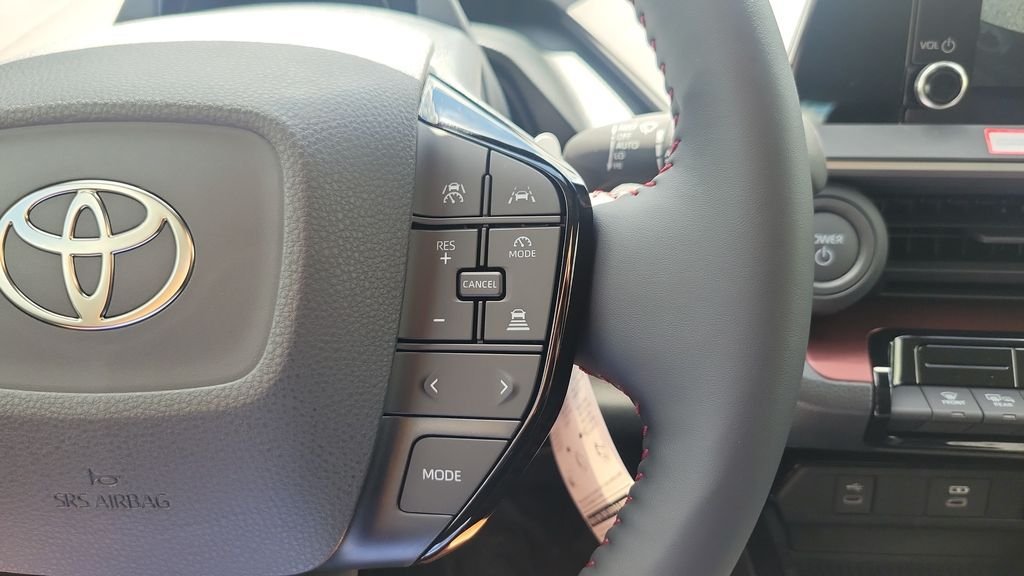 New 2027 Toyota Prius Plug-In Hybrid FWD image 21
