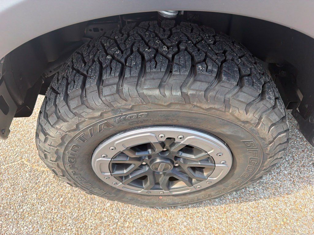 Used 2025 Ford Ranger Raptor AWD/4WD image 10