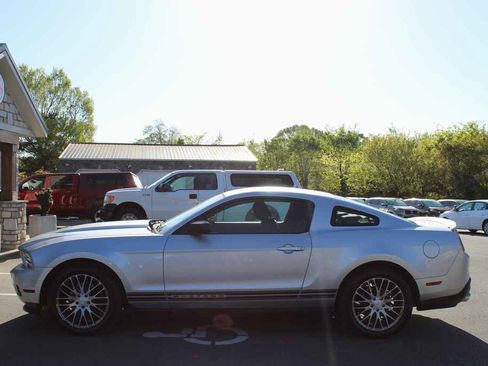 Used 2012 Ford Mustang Coupe image 9