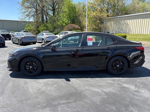 New 2026 Toyota Camry SE image 27