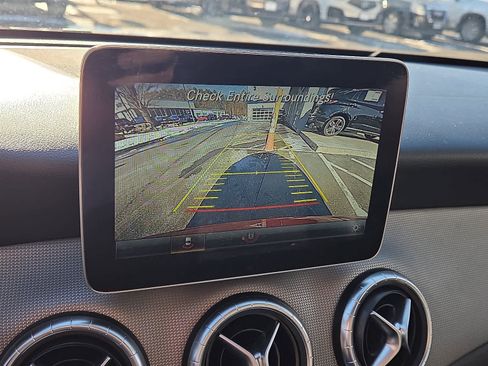 Used 2019 Mercedes-Benz CLA 250 CLA 250 image 21