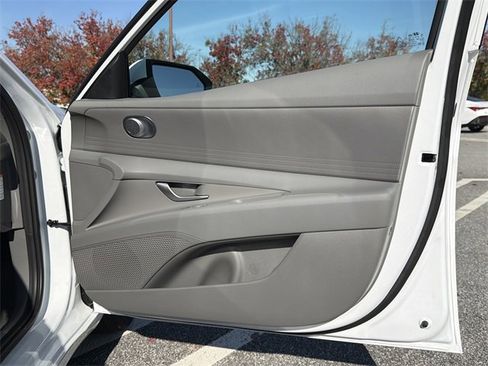 New 2026 Hyundai Elantra Blue image 14