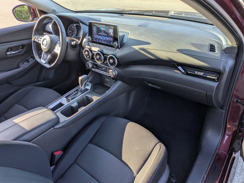 Used 2022 Nissan Sentra SV w/ All-Weather Package FWD image 37
