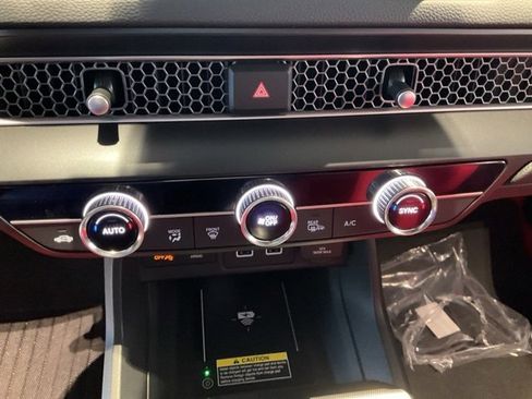 Used 2023 Honda Civic Type R image 15