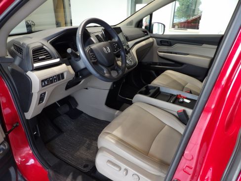 Used 2023 Honda Odyssey EX-L image 8