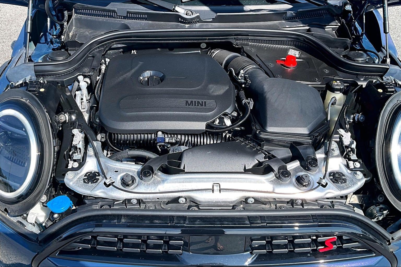 Used 2025 MINI Cooper S FWD image 30