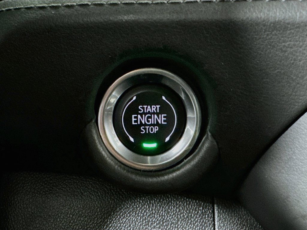 Used 2025 Chevrolet Suburban Z71 AWD/4WD image 27