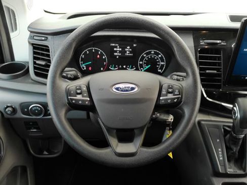 Used 2025 Ford Transit 350 XLT image 28