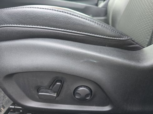 Used 2024 Jeep Compass Latitude w/ Convenience Group image 13