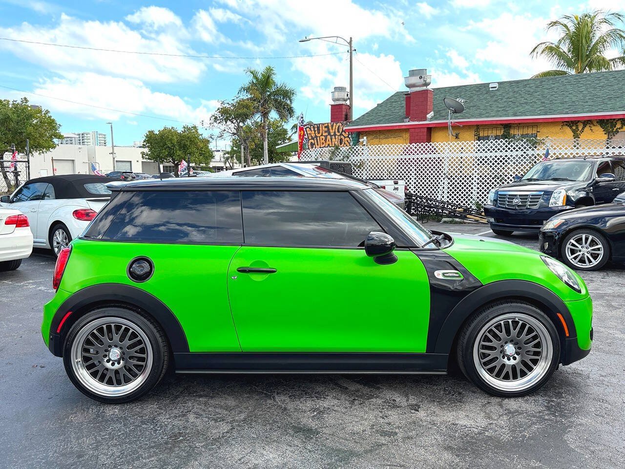 Used 2019 MINI Cooper S FWD image 10