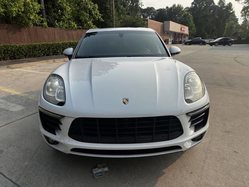 Used 2016 Porsche Macan S image 2