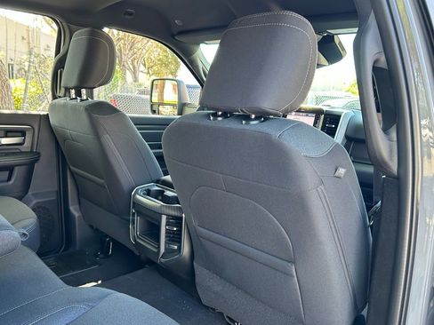 New 2026 RAM 3500 Big Horn AWD/4WD image 44