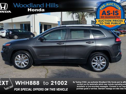 Used 2015 Jeep Cherokee Limited w/ Luxury Group image 8
