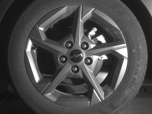 Used 2025 Kia K4 FWD image 14